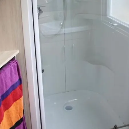 Mobil-home Avec Terrasse Pour 7 Personnes - Api-1-52-524 * Brétignolles-sur-Mer