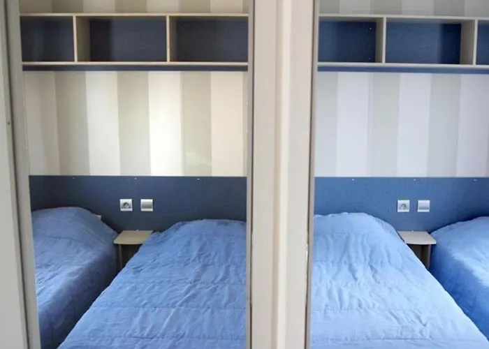 Mobil-home Avec Terrasse Pour 7 Personnes - Api-1-52-524 Camping Bretignolles-sur-Mer