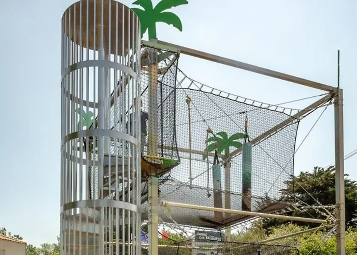 Mobil-home Avec Terrasse Pour 7 Personnes - Api-1-52-524 * Bretignolles-sur-Mer