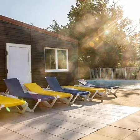 Parque de Campismo Mobil-home Avec Terrasse Pour 7 Personnes - Api-1-52-524 *
